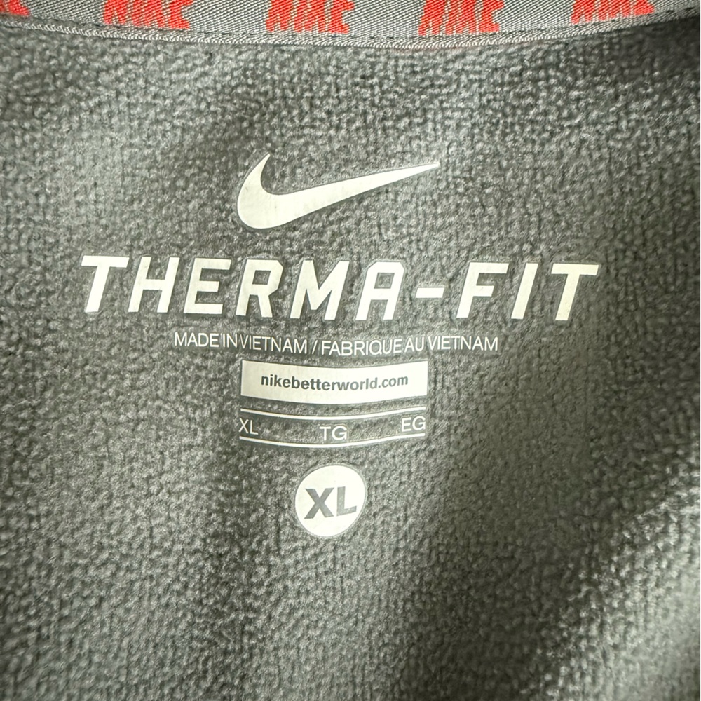 Nike Therma-Fit Gray Pullover with‎ Orange Accents - Picture 4 of 5